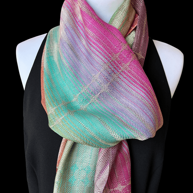 Raindrops & Rainbows : 100% soie, Echarpe tisser à la main / handwoven silk scarf