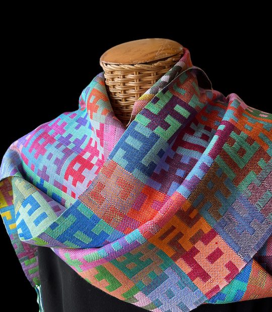 gallery page - jigsaw design scarf