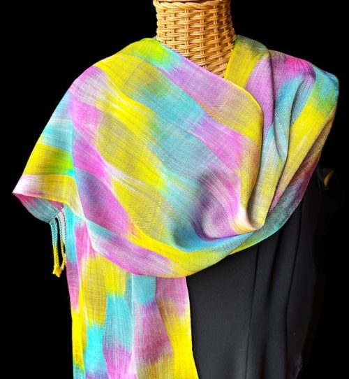 handwoven-ondulé-silk-scarf-hand-painted-warp